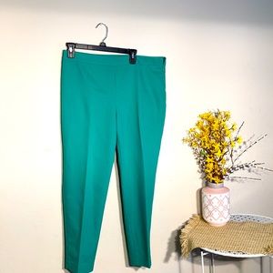CHAUS New York green Ladies  Pants